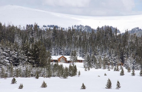 Wyoming High Country Lodge image 13