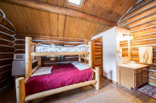 Wyoming High Country Lodge image 2